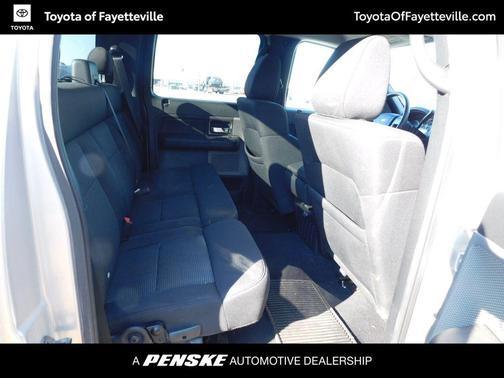 2005 Ford F-150 XLT SuperCrew