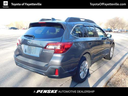 2018 Subaru Outback 2.5i Premium