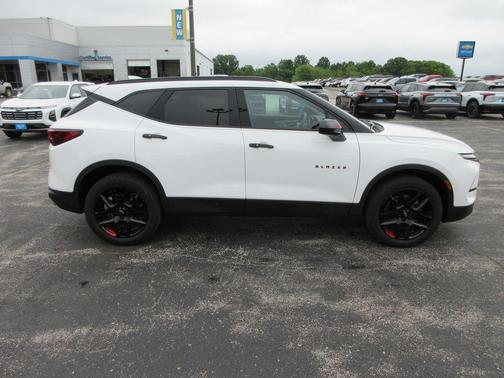 Summit White 2024 Chevrolet Blazer LT