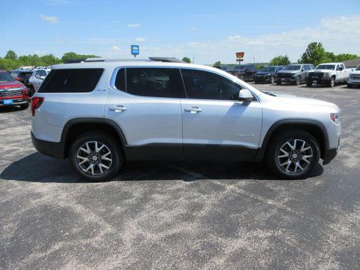 Quicksilver Metallic 2020 GMC Acadia SLE
