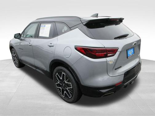Sterling Gray Metallic 2023 Chevrolet Blazer RS
