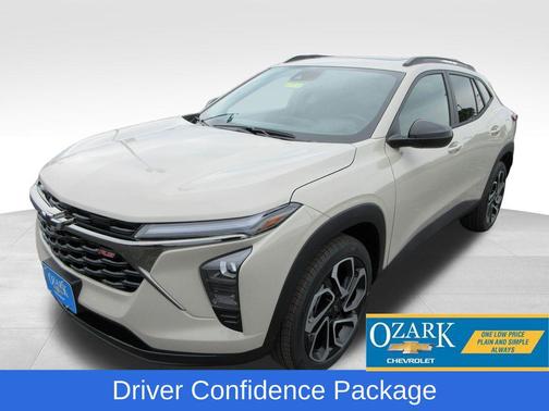 White Sand 2026 Chevrolet Trax 2RS