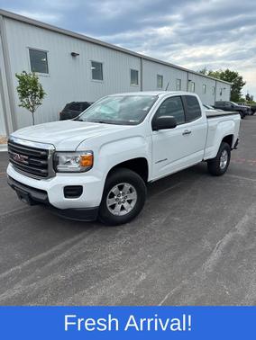 Summit White 2020 GMC Canyon Base