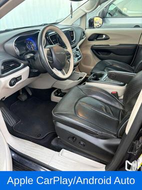 Maximum Steel Metallic 2020 Chrysler Pacifica Limited