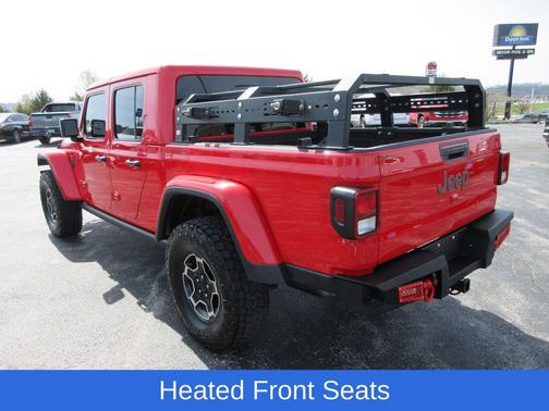 Firecracker Red Clearcoat 2021 Jeep Gladiator Mojave