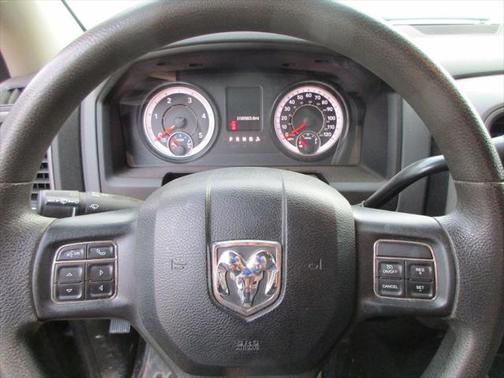 2018 RAM 3500 Tradesman Crew Cab 4x4 8' Box