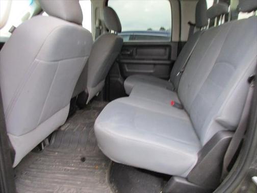 2018 RAM 3500 Tradesman Crew Cab 4x4 8' Box