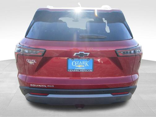 Radiant Red 2026 Chevrolet Equinox LT