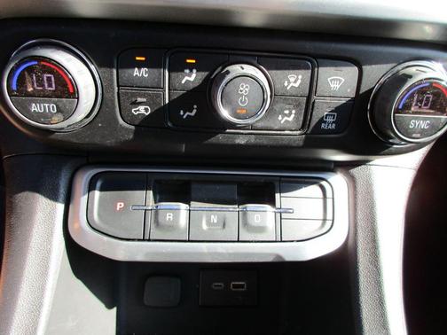 2023 GMC Acadia FWD SLE