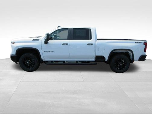 Summit White 2026 Chevrolet Silverado 2500 LT