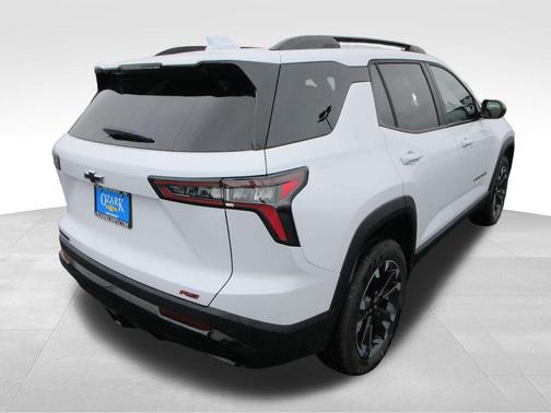 Polar White 2026 Chevrolet Equinox RS