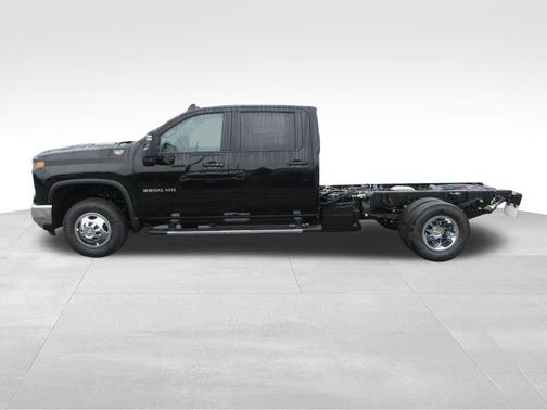 2026 Chevrolet Silverado 3500 LT