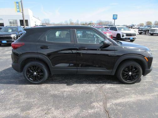 2022 Chevrolet Trailblazer LS