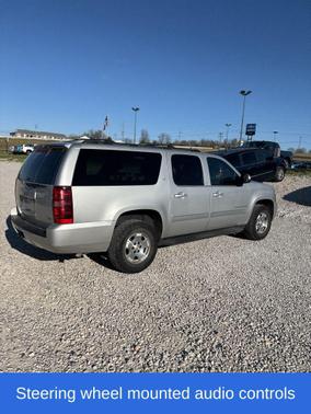 Sheer Silver Metallic 2010 Chevrolet Suburban 1500 LT