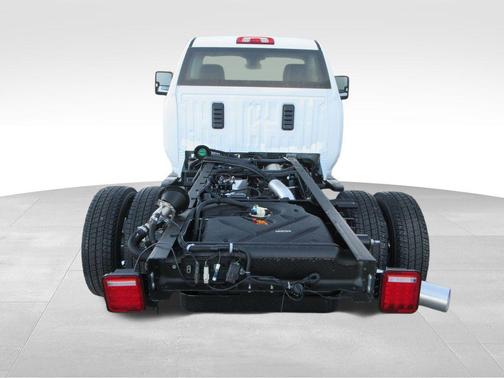 2026 Chevrolet Silverado 3500 WT