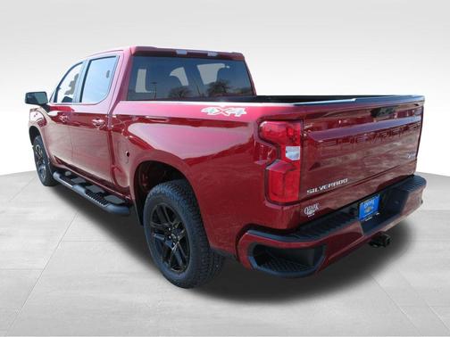 Radiant Red 2026 Chevrolet Silverado 1500 RST