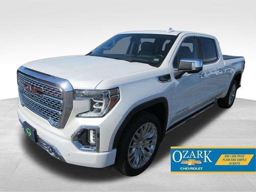 White Frost Tri-Coat 2019 GMC Sierra 1500 Denali
