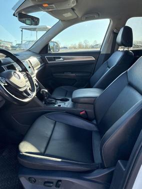 2018 Volkswagen Atlas 3.6L SE w/Technology