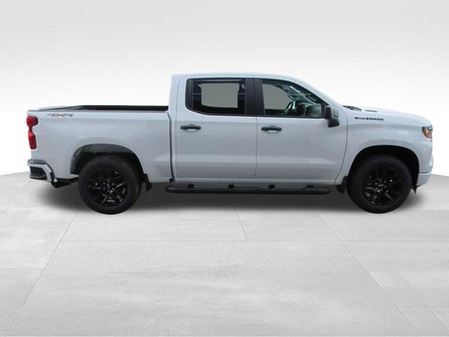 Sterling Gray Metallic 2026 Chevrolet Silverado 1500 RST