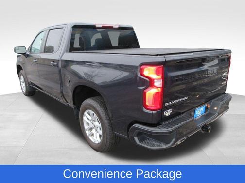 Dark Ash Metallic 2022 Chevrolet Silverado 1500 RST