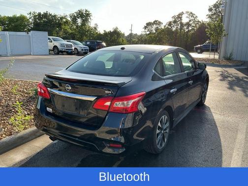 Super Black 2019 Nissan Sentra SR