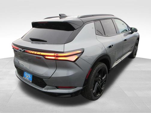 Sterling Gray Metallic 2026 Chevrolet Equinox EV RS