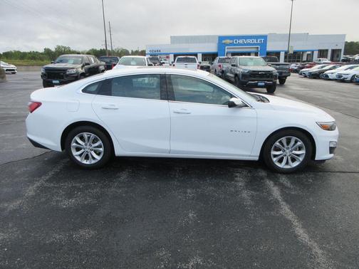 2022 Chevrolet Malibu FWD LT