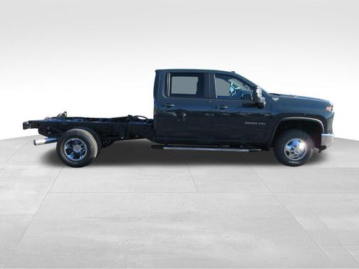 2026 Chevrolet Silverado 3500 LT