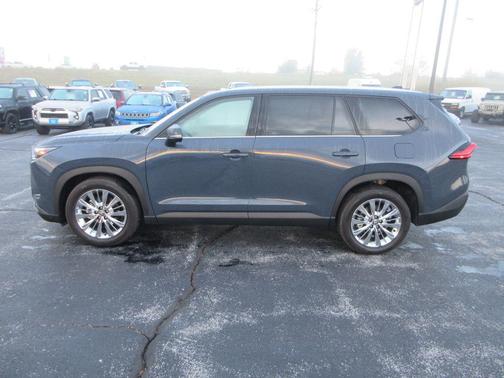 2024 Toyota Grand Highlander Platinum