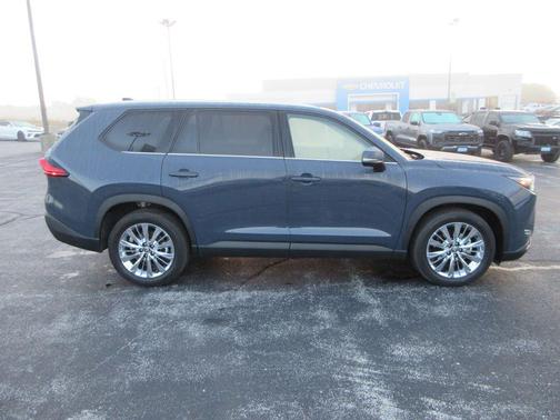 2024 Toyota Grand Highlander Platinum