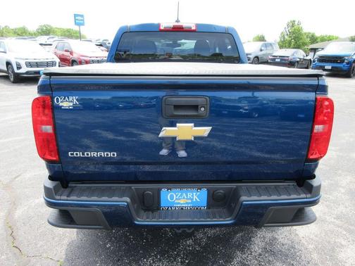 Pacific Blue Metallic 2019 Chevrolet Colorado WT