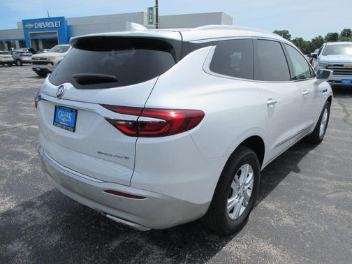White Frost Tri-Coat 2019 Buick Enclave Essence