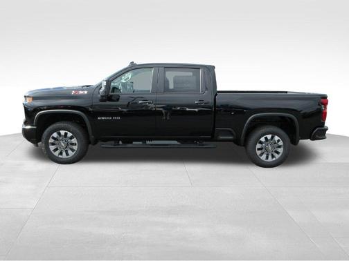 Black 2026 Chevrolet Silverado 2500 Custom