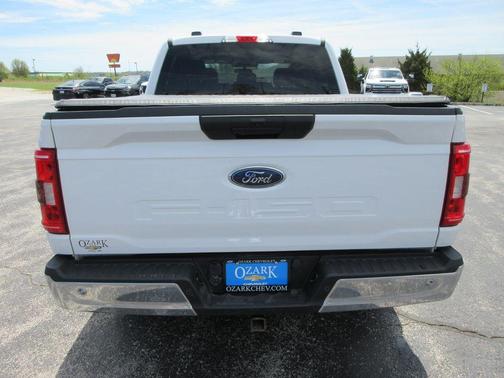 Oxford White 2021 Ford F-150 XLT