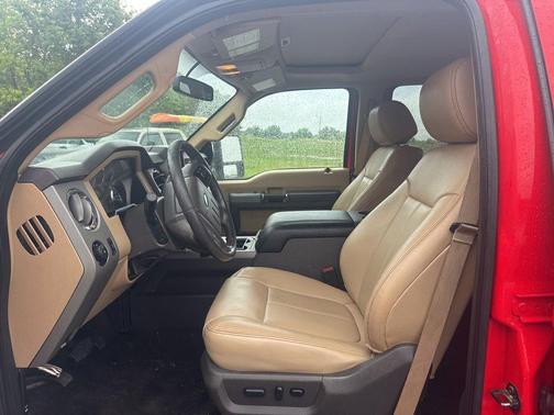 Race Red 2016 Ford F-250 Lariat