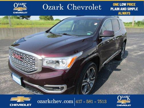 Photo 1 of 36 of 2017 GMC Acadia Denali