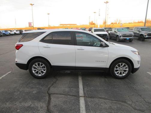 2021 Chevrolet Equinox LS
