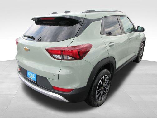 Green 2025 Chevrolet Trailblazer LT