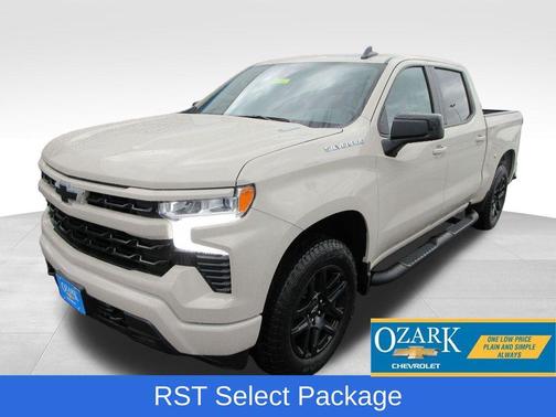 White Sand 2026 Chevrolet Silverado 1500 RST