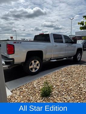 Silver Ice Metallic 2018 Chevrolet Silverado 2500 LT