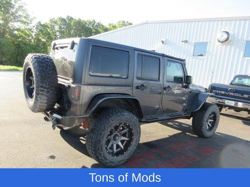 Granite Crystal Clearcoat Metallic 2017 Jeep Wrangler Unlimited Rubicon