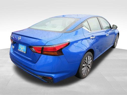 Bluestone Pearl 2025 Nissan Altima SV