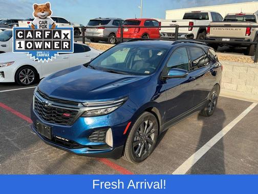 Blue Glow Metallic 2022 Chevrolet Equinox RS