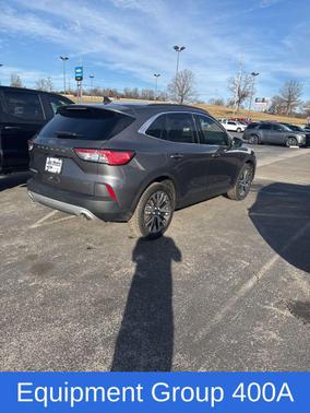2022 Ford Escape Titanium