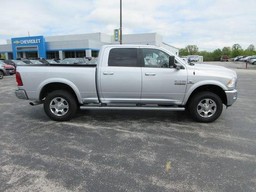 Bright Silver Clearcoat Metallic 2018 RAM 3500 Big Horn
