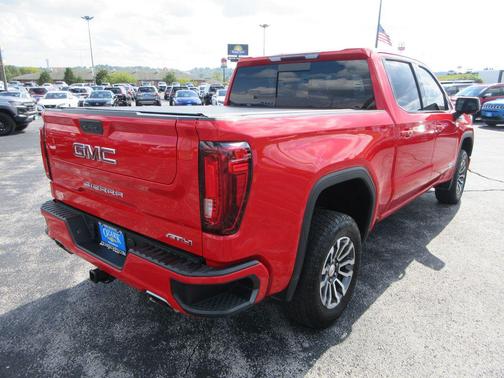 2021 GMC Sierra 1500 AT4