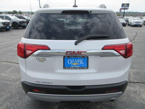 2019 GMC Acadia SLE-2