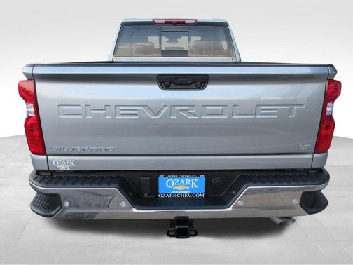 Sterling Gray Metallic 2026 Chevrolet Silverado 2500 LT