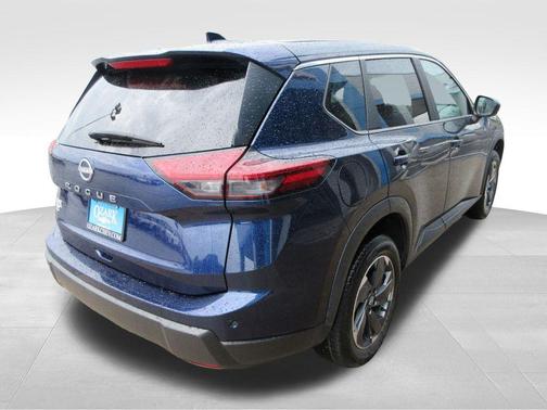 Deep Ocean Blue 2025 Nissan Rogue SV