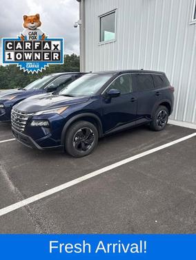 Deep Ocean Blue 2025 Nissan Rogue SV